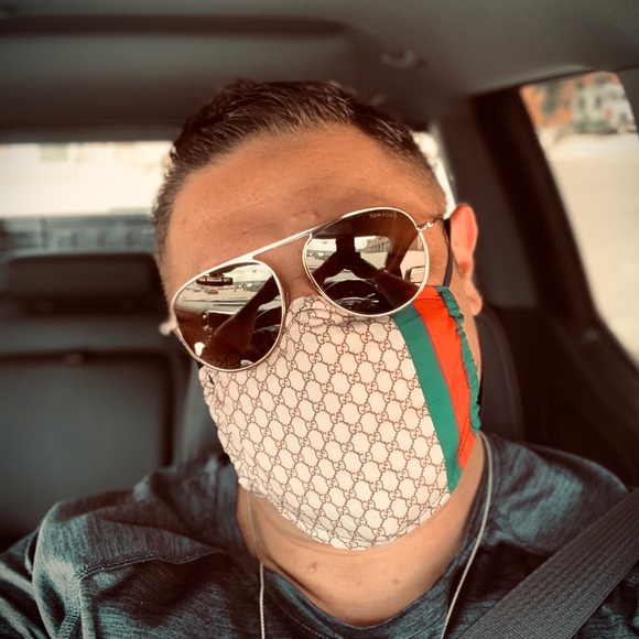 Meet your Posher, Michael - Picture 5 of 6